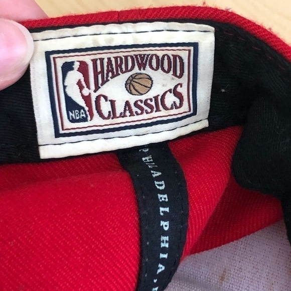 MITCHELL & NESS Chicago Bulls Trucker Hat - NEW - Picture 5 of 16